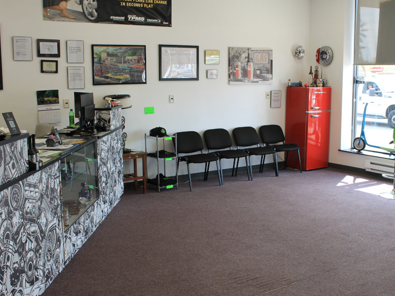 NRV Automotive waiting room